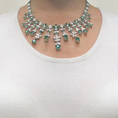 18K White Gold Diamond & Emerald Necklace 15.17dtw 22.44etw - Image 3